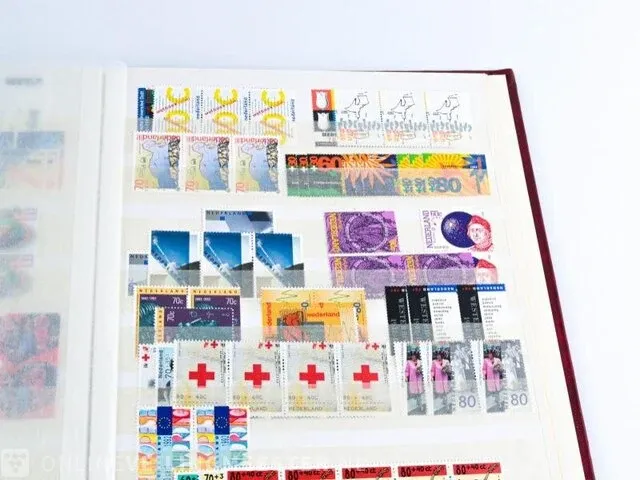 Getaxeerde postfrisse postzegelcollectie , nederland - afbeelding 53 van  60