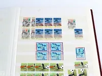 Getaxeerde postfrisse postzegelcollectie , nederland - afbeelding 60 van  60