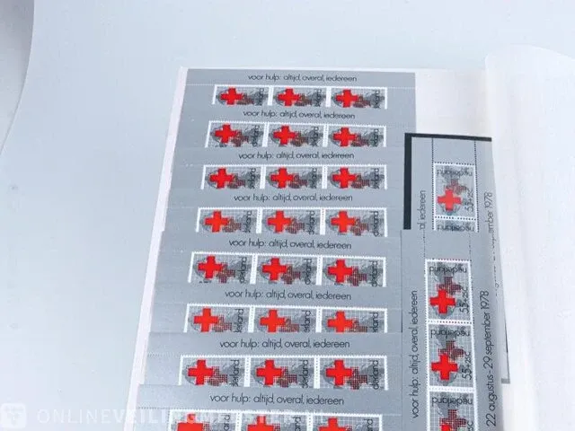 Getaxeerde postzegelblokkencollectie , nederland - afbeelding 6 van  76