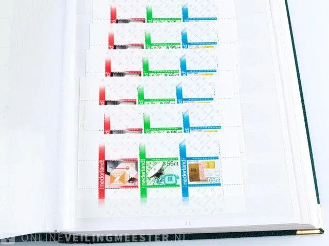 Getaxeerde postzegelblokkencollectie , nederland - afbeelding 18 van  76