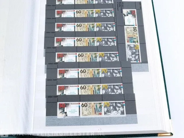 Getaxeerde postzegelblokkencollectie , nederland - afbeelding 22 van  76