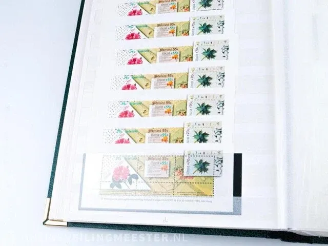 Getaxeerde postzegelblokkencollectie , nederland - afbeelding 29 van  76