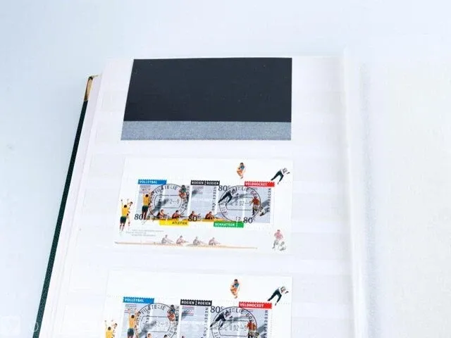 Getaxeerde postzegelblokkencollectie , nederland - afbeelding 37 van  76