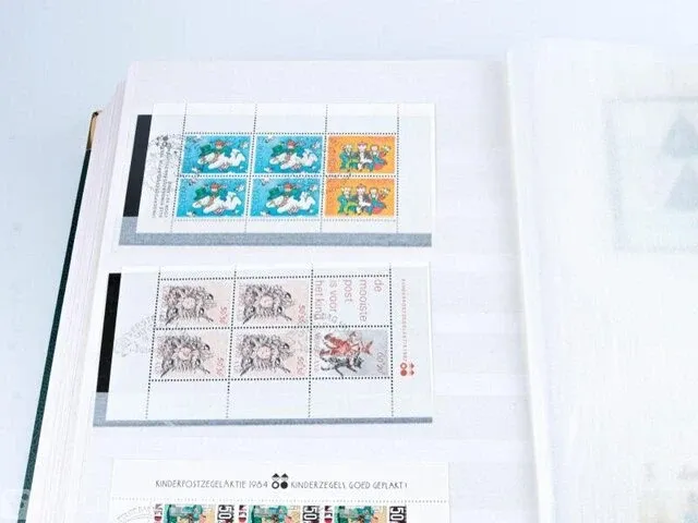 Getaxeerde postzegelblokkencollectie , nederland - afbeelding 65 van  76