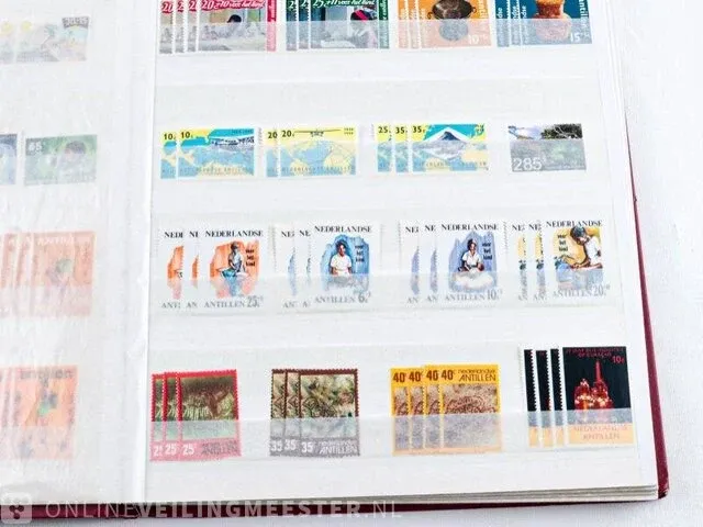 Getaxeerde postzegelcoll. , nederlandse antillen - afbeelding 3 van  66