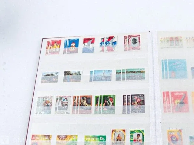 Getaxeerde postzegelcoll. , nederlandse antillen - afbeelding 8 van  66