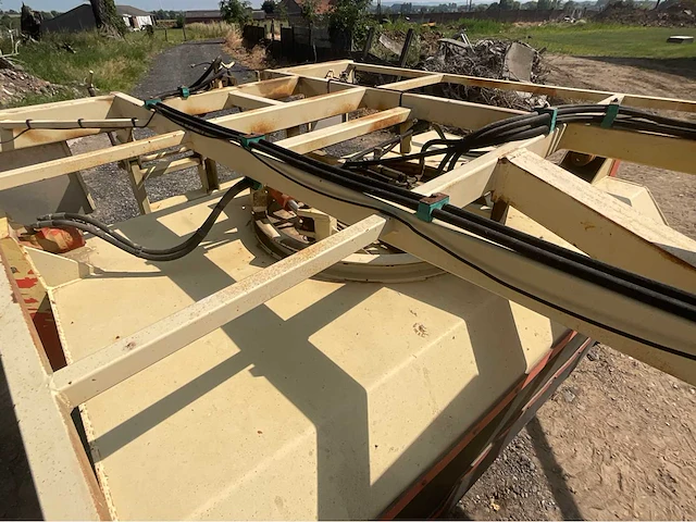 Getrokken industriële veegmachine – 2 roterende borstels - afbeelding 3 van  19