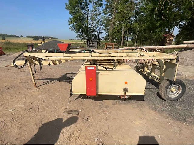 Getrokken industriële veegmachine – 2 roterende borstels - afbeelding 12 van  19