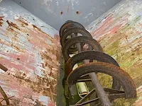 Getrokken kunstmeststrooier - afbeelding 11 van  14