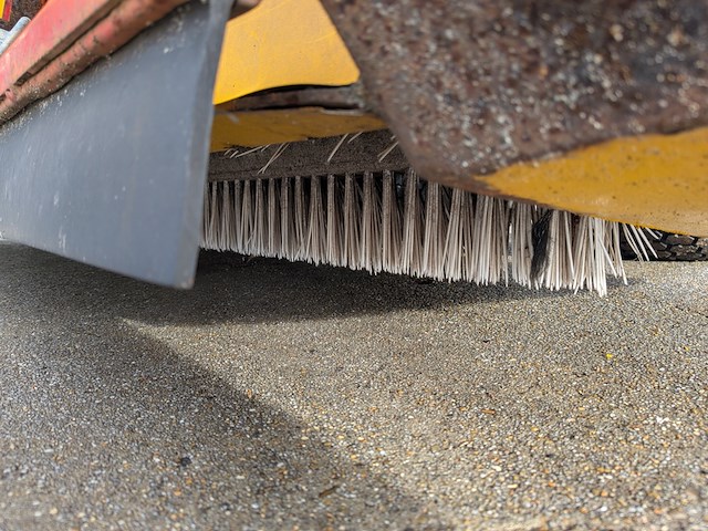 Getrokken veegmachine, schouten, px 1802, 2011 - afbeelding 9 van  18