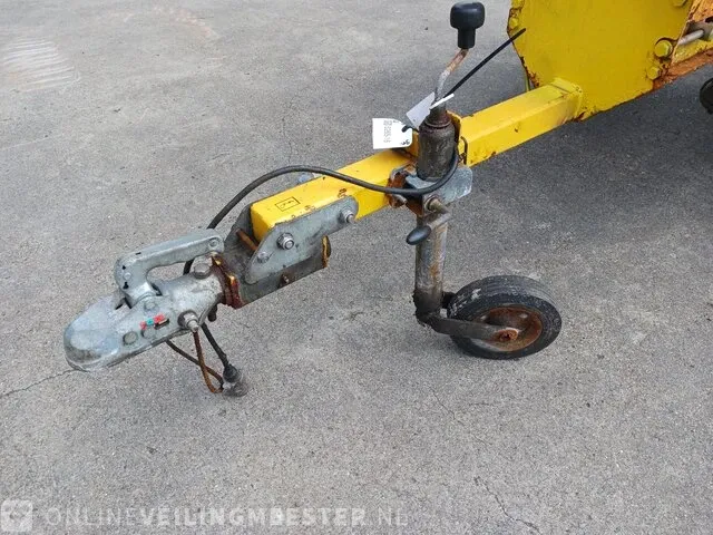 Getrokken zoutstrooier logic, gds250r, bouwjaar 2011 - afbeelding 10 van  22