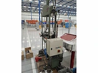 Geuma - 1976 - gv16 - hydraulische pers - afbeelding 2 van  5