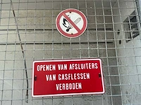 Gevaarlijke stoffen opslag - afbeelding 2 van  11