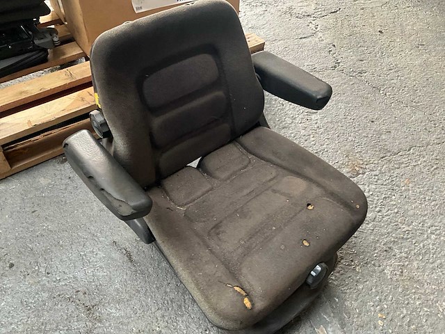 Geveerde stoel veersysteem stoel met armleuning - afbeelding 3 van  10