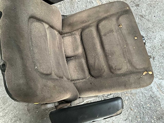 Geveerde stoel veersysteem stoel met armleuning - afbeelding 10 van  10