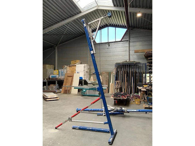 Gevelridder met extra maststuk en lierwerk - afbeelding 7 van  7