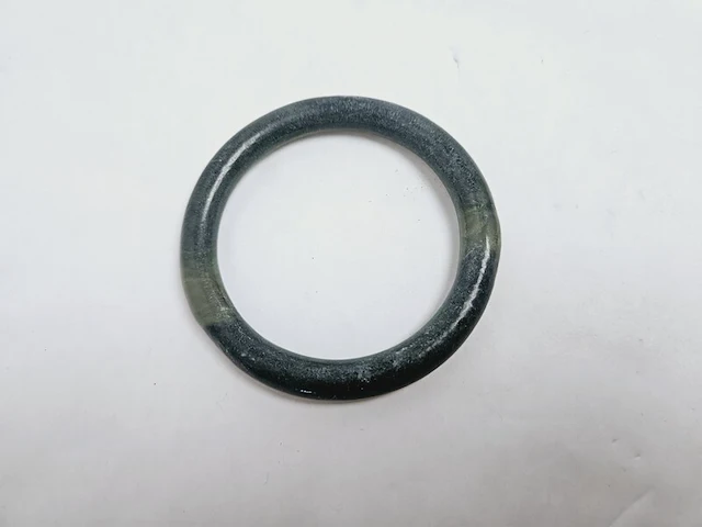 Gewichtige jade armband / bangle - afbeelding 2 van  3