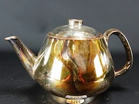 Gezilverde porseleinen theepot - afbeelding 1 van  5