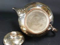 Gezilverde porseleinen theepot - afbeelding 5 van  5