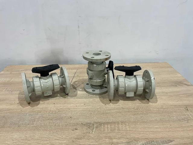 Gf 546 dn40 kunststof afsluiter (3x) - afbeelding 3 van  8