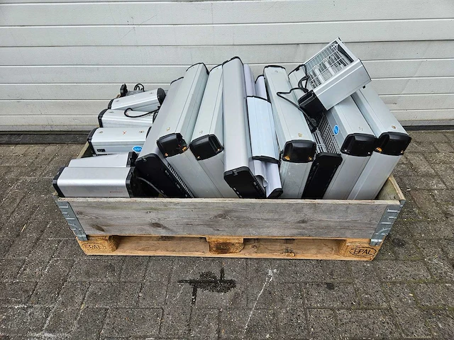 Ggg - partij vliegenlampen ca. 15 stuks - afbeelding 1 van  6