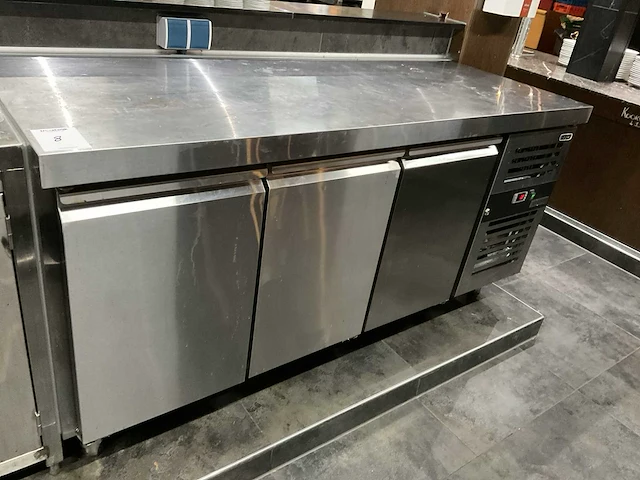 Ggm gastro koelwerkbank - afbeelding 2 van  7