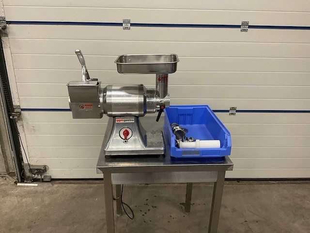 Ggm gastro vleesmolen - afbeelding 1 van  5