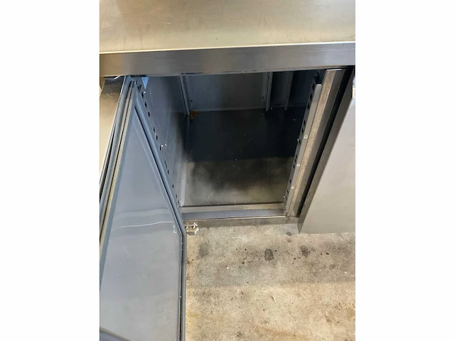 Ggmgastro zbs157 voorbereidingstafel - 1 deur & 2 laden - voor 7x gn 1/3 - afbeelding 7 van  10