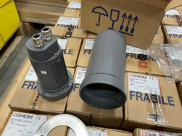 Ghidini rvs vloerlamp (7x) - afbeelding 7 van  13