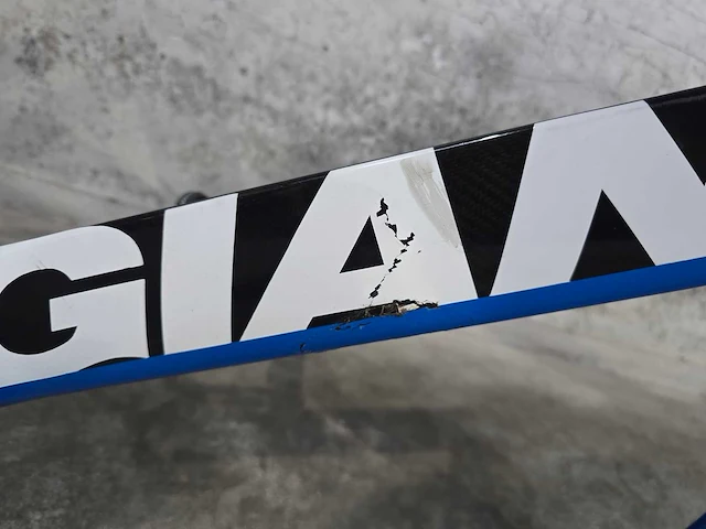 Giant - tijdrit fiets - racefiets - afbeelding 7 van  11