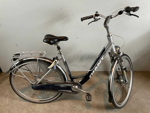 Giant - ultimo - dames - damesfiets - afbeelding 1 van  11