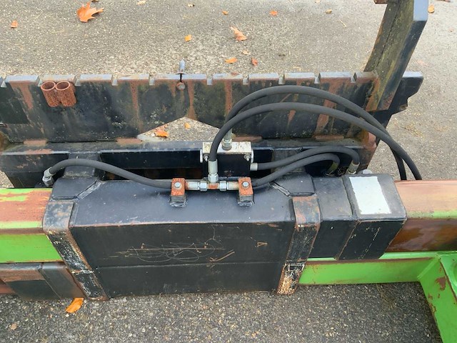 Giant balenklem - afbeelding 8 van  8