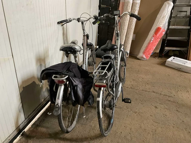 Giant elektrische fiets (2x) - afbeelding 5 van  10