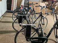 Giant elektrische fiets (4x) - afbeelding 6 van  14