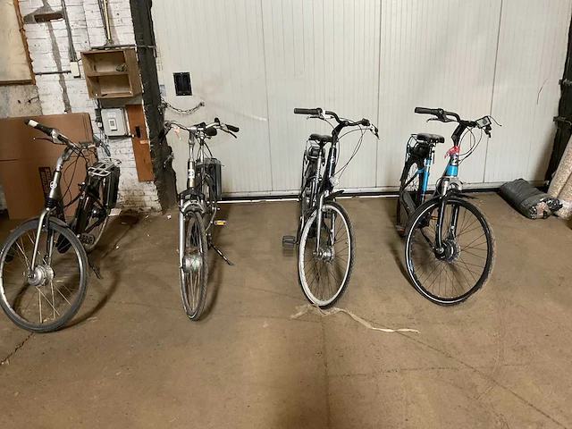 Giant elektrische fiets (4x) - afbeelding 7 van  14