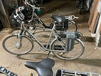 Giant elektrische fiets (4x) - afbeelding 12 van  14
