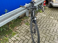 Giant explore m elektrische fiets - afbeelding 3 van  14