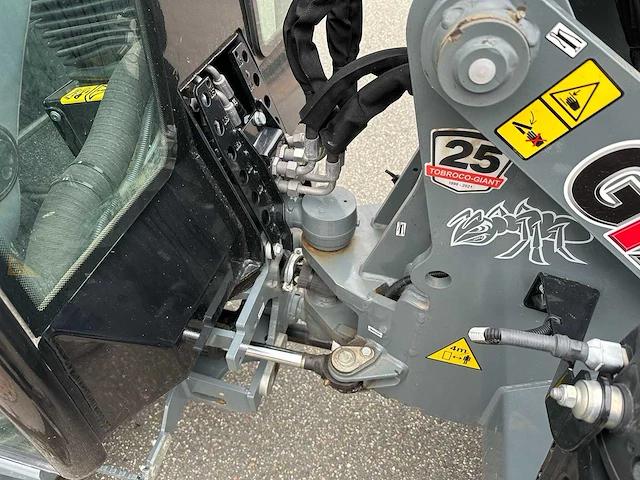 Giant g2700hd x-tra mini shovel - afbeelding 8 van  55