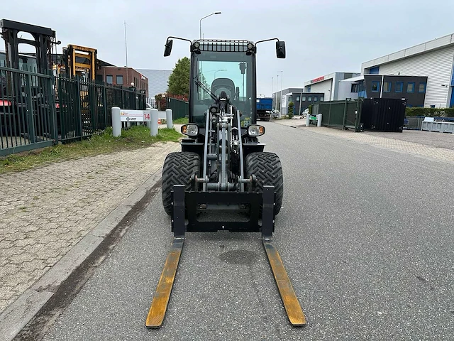 Giant g2700hd x-tra mini shovel - afbeelding 34 van  55