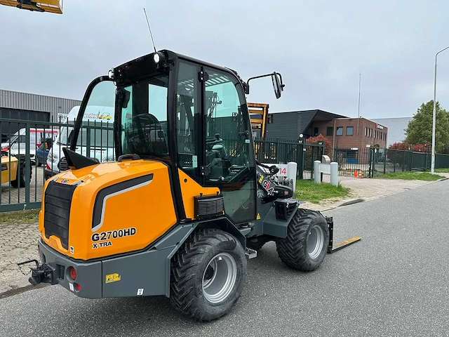 Giant g2700hd x-tra mini shovel - afbeelding 52 van  55