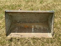 Giant graafbak - afbeelding 4 van  5