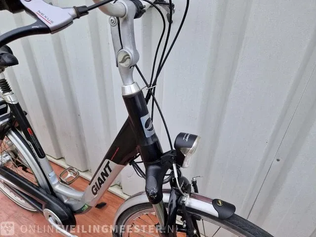 Giant, twist hybrid go e-bike/ elektrische fiets giant, zilver-zwart - afbeelding 5 van  11
