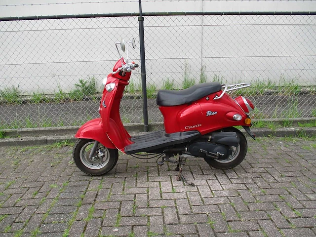 Giantco - snorscooter - venus pico classic - scooter - afbeelding 1 van  9