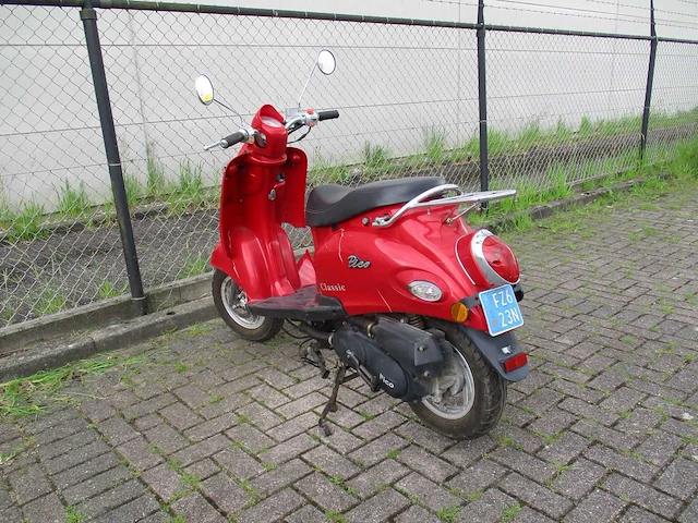 Giantco - snorscooter - venus pico classic - scooter - afbeelding 8 van  9