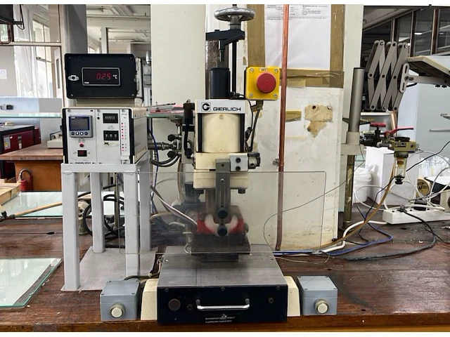 Gierlich pe 500-n-ht hete stempelpers - afbeelding 2 van  8