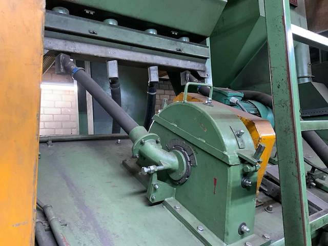 Gietart tds 6 spec doorloop gritstraalmachine - afbeelding 2 van  41