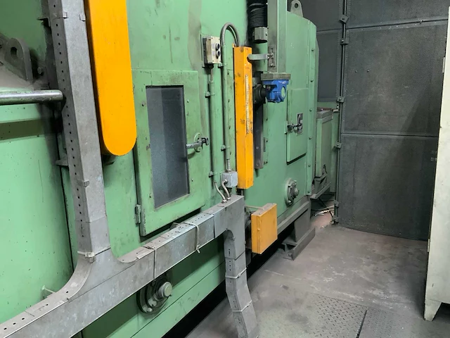 Gietart tds 6 spec doorloop gritstraalmachine - afbeelding 5 van  41