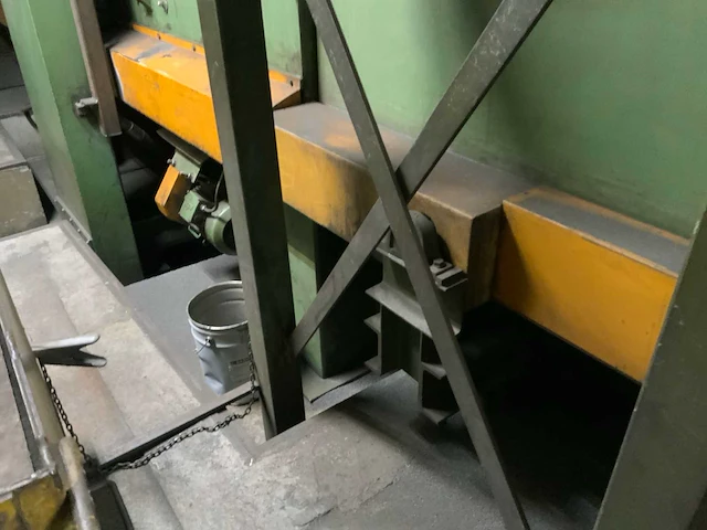 Gietart tds 6 spec doorloop gritstraalmachine - afbeelding 25 van  41