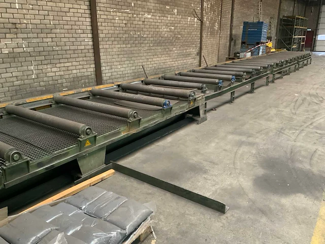 Gietart tds 6 spec doorloop gritstraalmachine - afbeelding 33 van  41