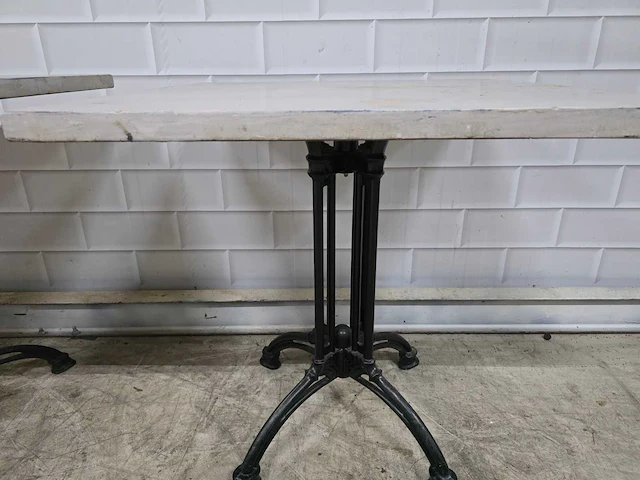 Gietijzeren restauranttafel (8x) - afbeelding 4 van  5